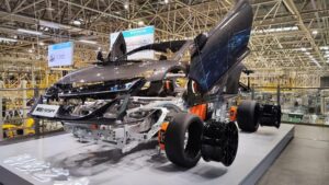 AION Mobil Listrik Indonesia: Produksi Mulai Bulan Ini!