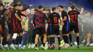 Barcelona Juara! Rekor Baru, Tapi Madrid Masih Unggul