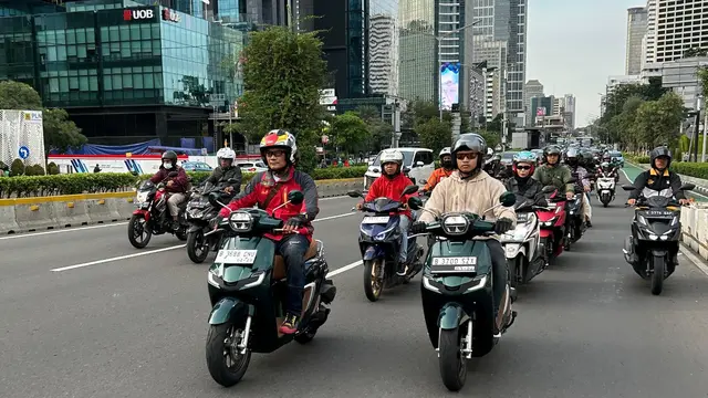 Beli Honda Stylo 160 Mei 2025? Simulasi Kredit Mudah!