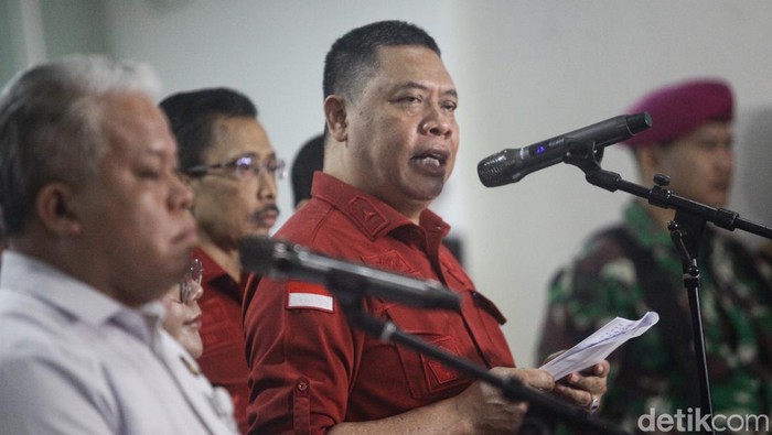 Bos Buzzer Tersangka: Kasus Rintangan Gula-Timah Terbongkar