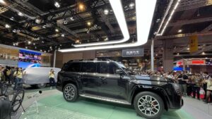 Chery Tiggo 9L: Tantang Santa Fe dan Prado? Kekuatannya Memukau!