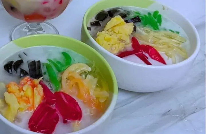 Es Campur Segar: Resep Mudah, Bikin Nagih, Anti Gagal