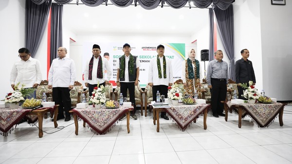 Haru Biru: Petani Sukses, Anaknya Lolos Sekolah Rakyat