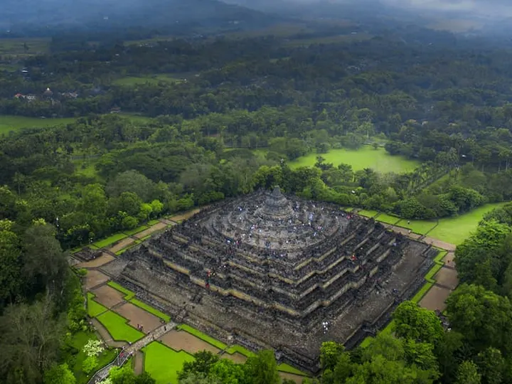 Healing Lebaran di Magelang: Destinasi Wisata & Harga Tiket