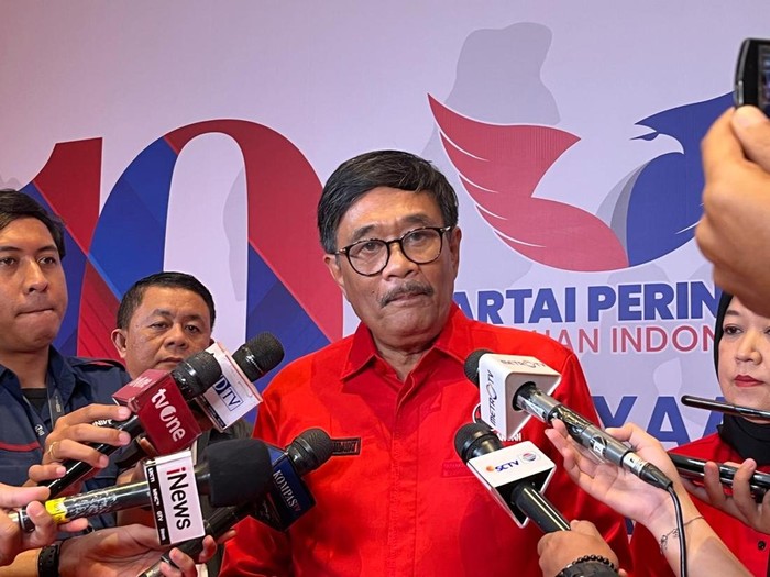 Jokowi Ketum PSI? Reaksi Tajam PDIP: Sudah Dipecat!