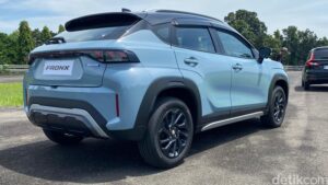Konsumsi BBM Suzuki Fronx Hybrid: Irit Bensin? Cek Faktanya!