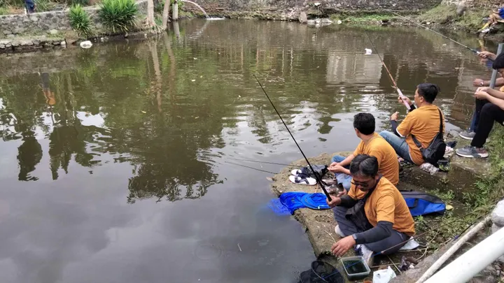 Mancing: 5 Manfaat Ajaib untuk Kesehatan Tubuh & Pikiran