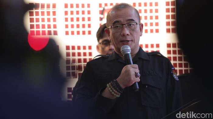 Mantan Ketua KPU Beberkan Alasan Pakai Jet Pribadi: Logistik Pemilu