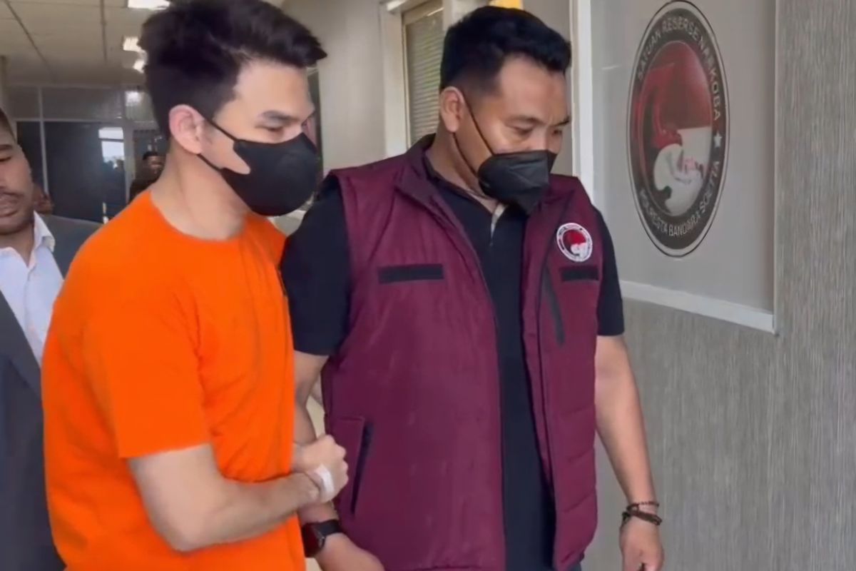 Misteri Etomidate: Obat Vape Jonathan Frizzy Terungkap?