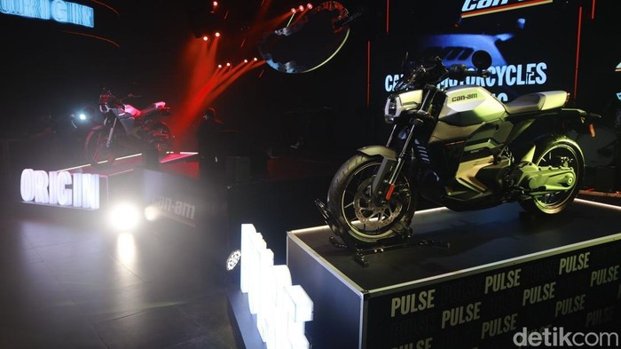 Motor Listrik Can-Am Mewah: Harga Setara Dua Avanza?
