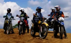 Motor Trail Jadul Legendaris Indonesia: 5 Merk Incaran Kolektor