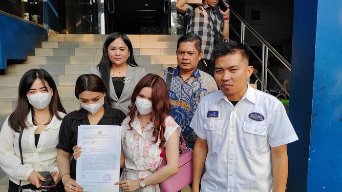 Operasi Hidung Miring? Tiga Wanita Laporkan Malpraktik Klinik Jaktim