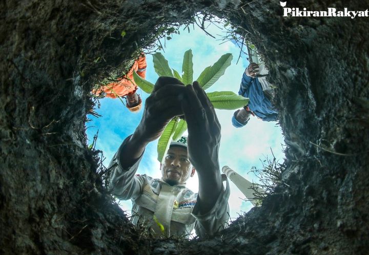 PLN Tekan Risiko ESG: Rating Turun, Manajemen Kuat