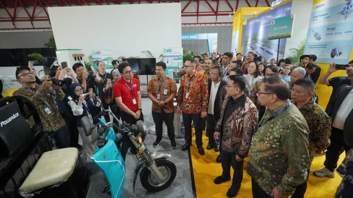 Pameran Kendaraan Listrik PEVS 2025: Deretan Brand Otomotif Terlengkap