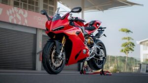 Panigale V2 Baru di Indonesia: Harga Bikin Melongo!