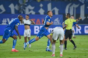 Persib Tantang Malut United: Misi Juara di Bumi Maluku