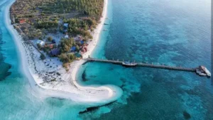 Pesawat Amfibi: Wisata Taka Bonerate Lebih Mudah & Cepat