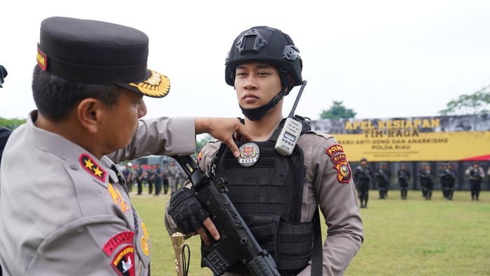 Polda Riau Desak Tim Respon Cepat Aduan Medsos