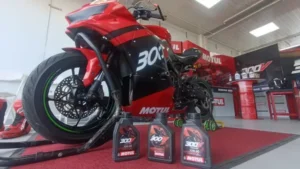 Raih Tenaga Maksimal Mesin? Harga Motul 300V Terungkap!