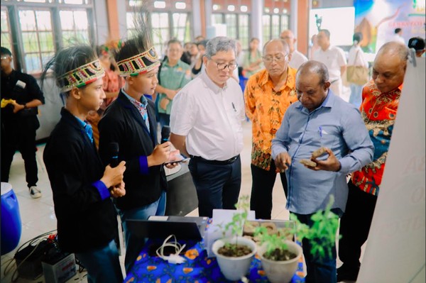 Revolusi Kompos Surya: Limbah Sapi Jadi Emas Hijau Toyota Eco Youth