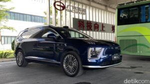 SUV Premium Hyptec HL: Mewah Bak Kapal Pesiar? Intip Tampilannya!