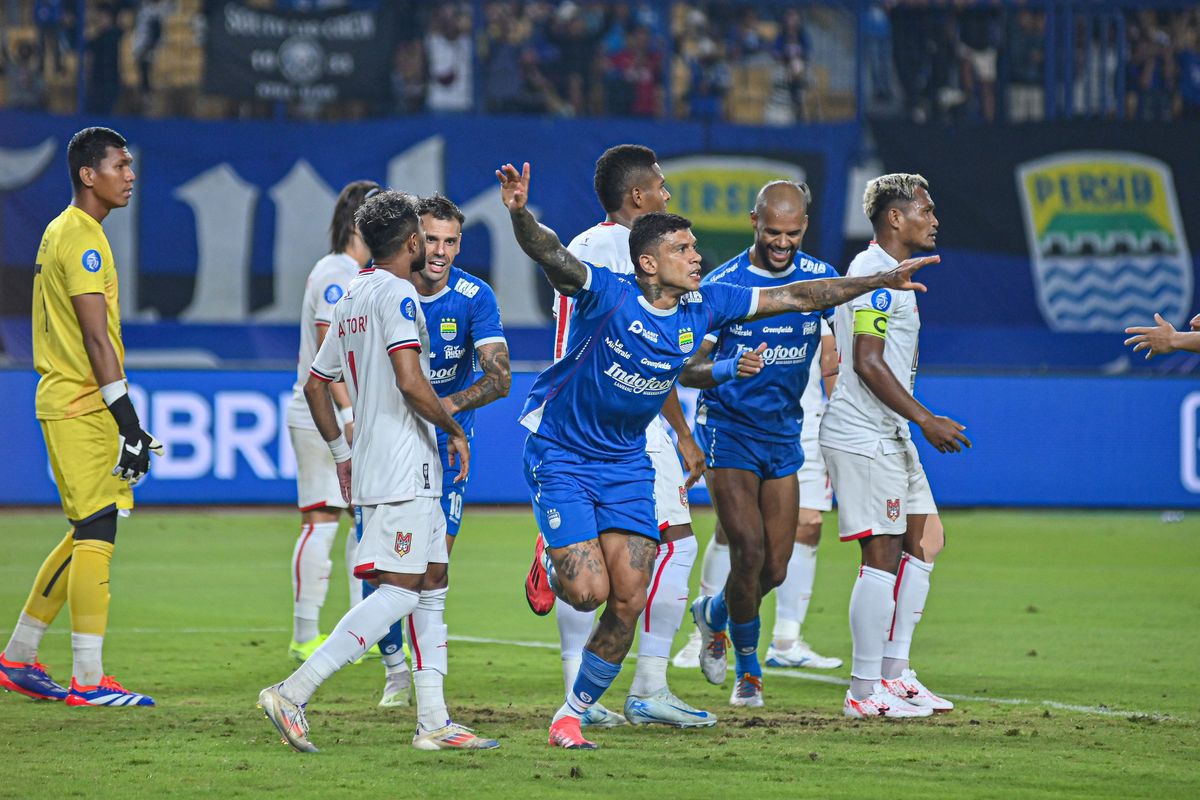 Saksikan Live Streaming Persib Vs Malut United: Perebutan Juara di Kie Raha