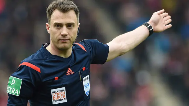 Skandal Suap 300 Euro: Wasit PSG vs Arsenal Dipertanyakan