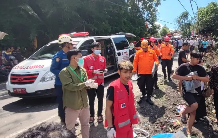 Tragedi Maut: Truk Tabrak Takziah, 11 Tewas, 6 Luka Parah