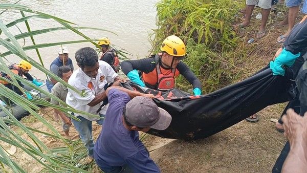 Tragedi Mengerikan: Buaya Sergap Warga Saat Nyeberang Kanal Sumbar