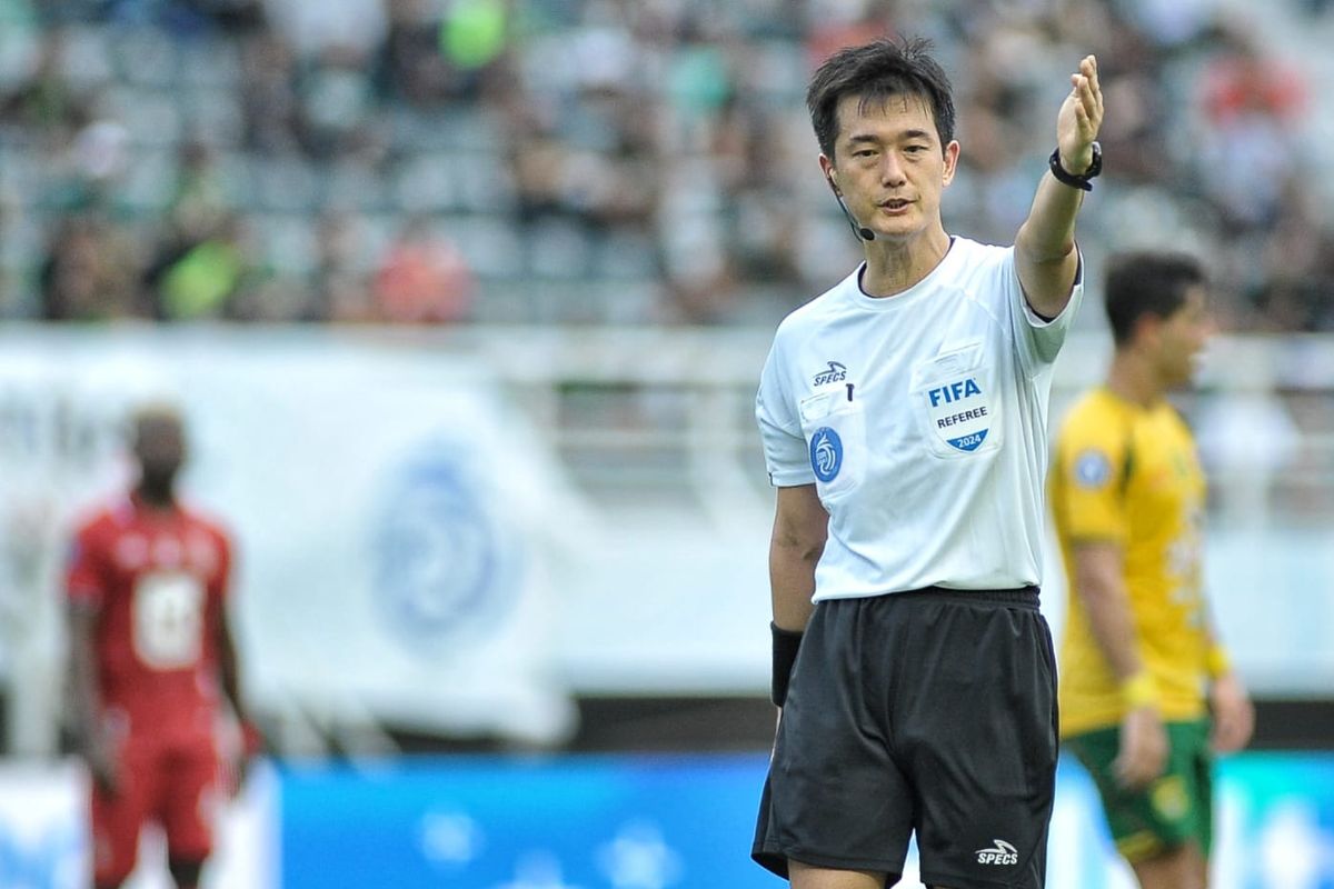 Wasit Eropa Ramaikan Liga 1 2025-2026: Siap Lebih Fair?