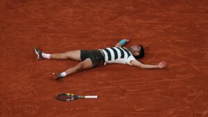 Alcaraz Taklukan Sinner, Juara French Open 2025!