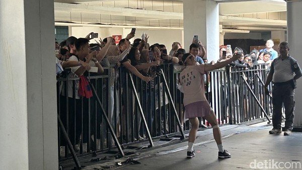 An Se Young: Selfie, Headband, Heboh Istora, Bikin Fans Terpukau