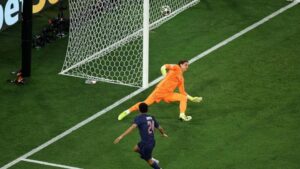 Dua Remaja Ajaib Cetak Gol, Mayulu Doue Juara UCL!