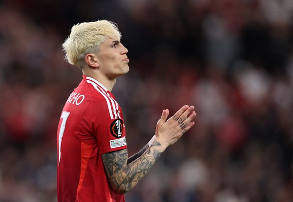 Harga Garnacho Rp1,5 Triliun? MU Buka Kartu, Wajar?