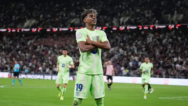 Lamine Yamal & Neymar: Aksi Sepak Bola Pantai Epik!