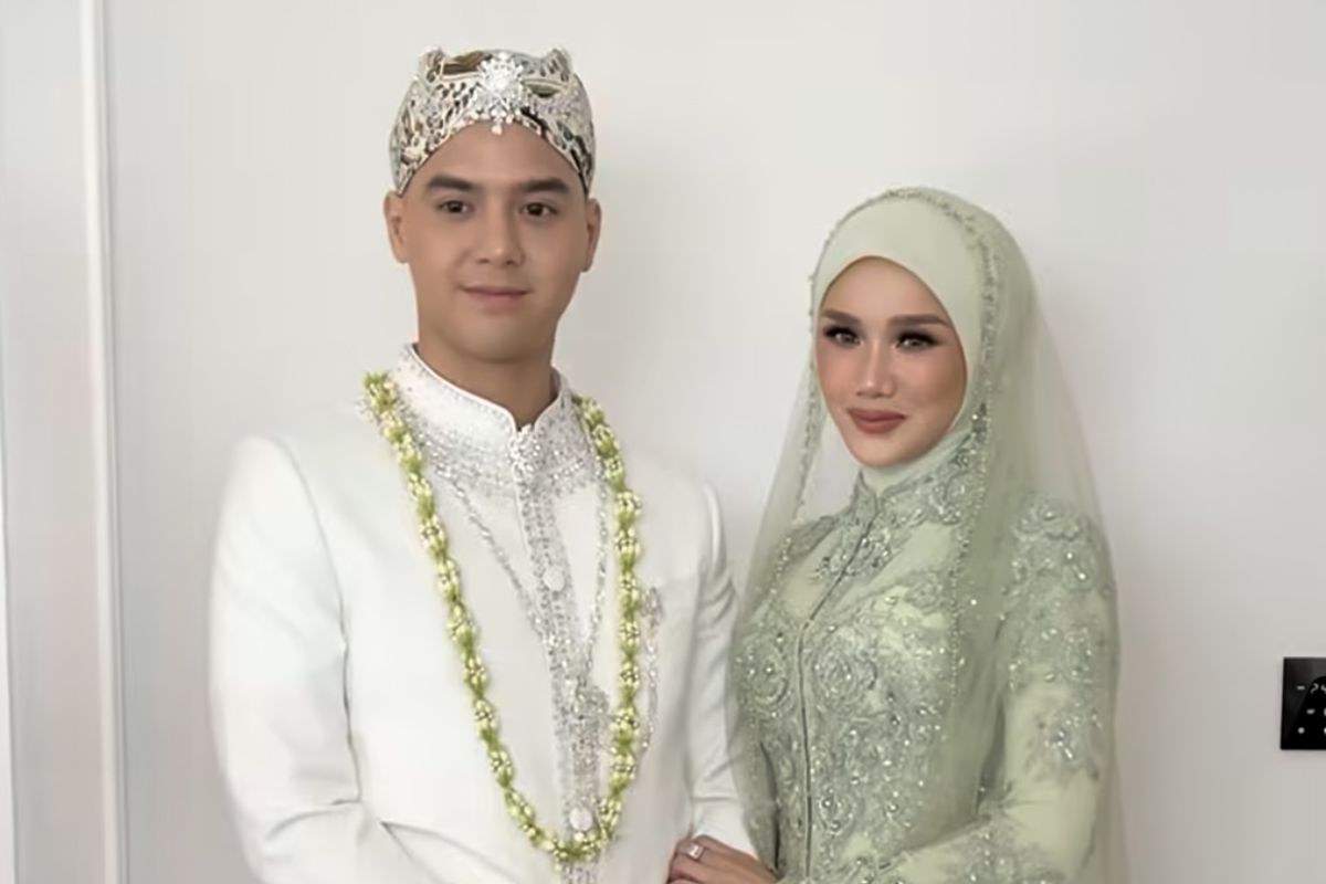 Mulan Jameela Tampil Anggun, Kebaya Mint Akad Al Ghazali-Alyssa