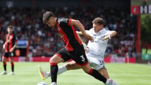 Robertson vs Kerkez: Persaingan Sengit di Lini Pertahanan Liverpool?