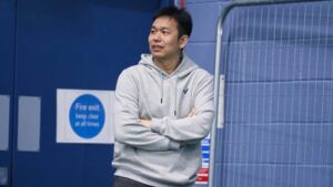 Saksi Pertempuran Epik: Hendra vs. Lawan di Indonesia Open 2025