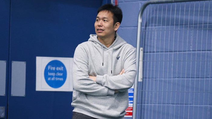 Saksi Pertempuran Epik: Hendra vs. Lawan di Indonesia Open 2025