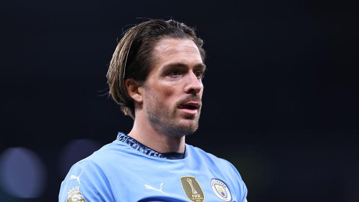 Tifo Enrique-Xana: Kisah Haru Jack Grealish yang Menyentuh